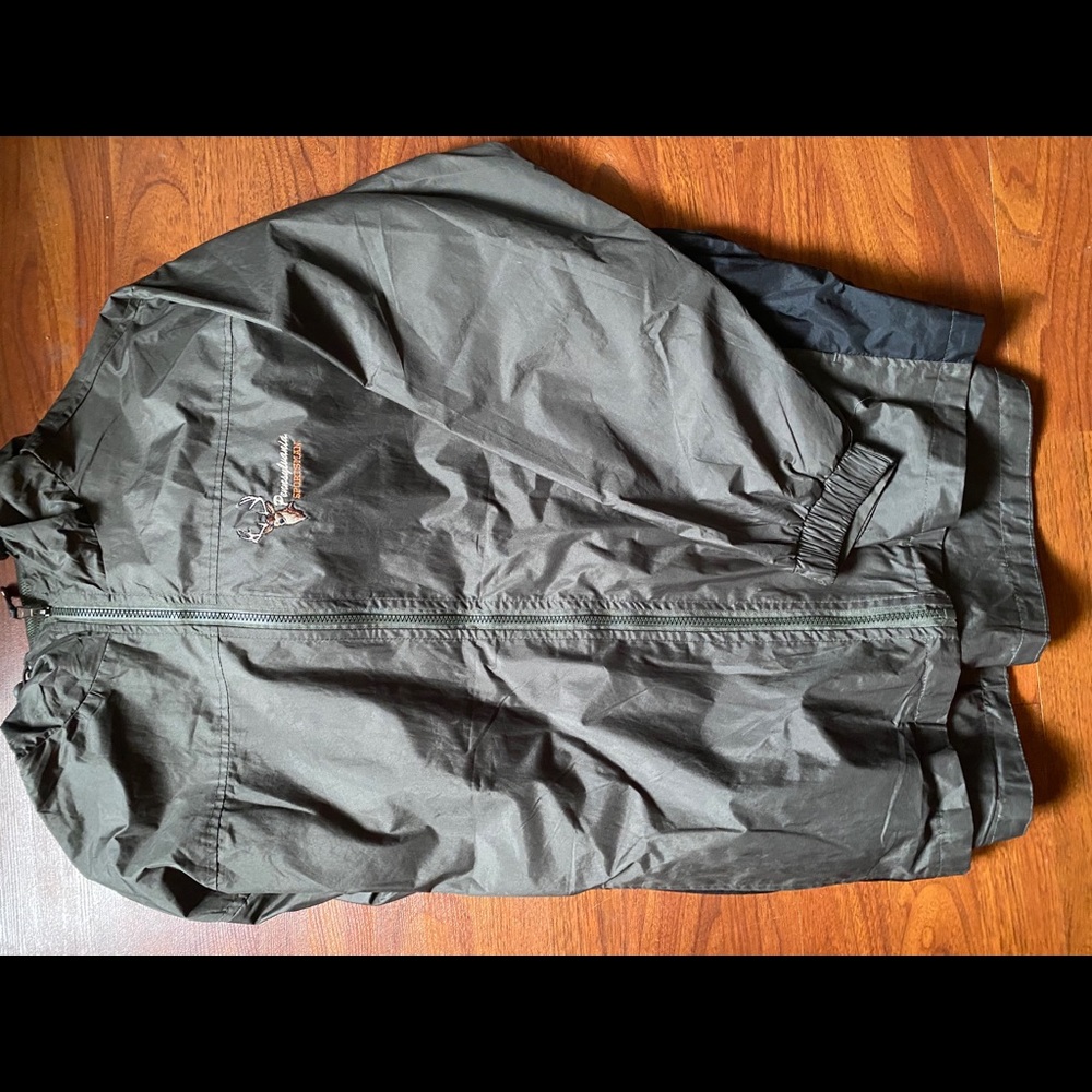Pennsylvania Sportsman wind breaker